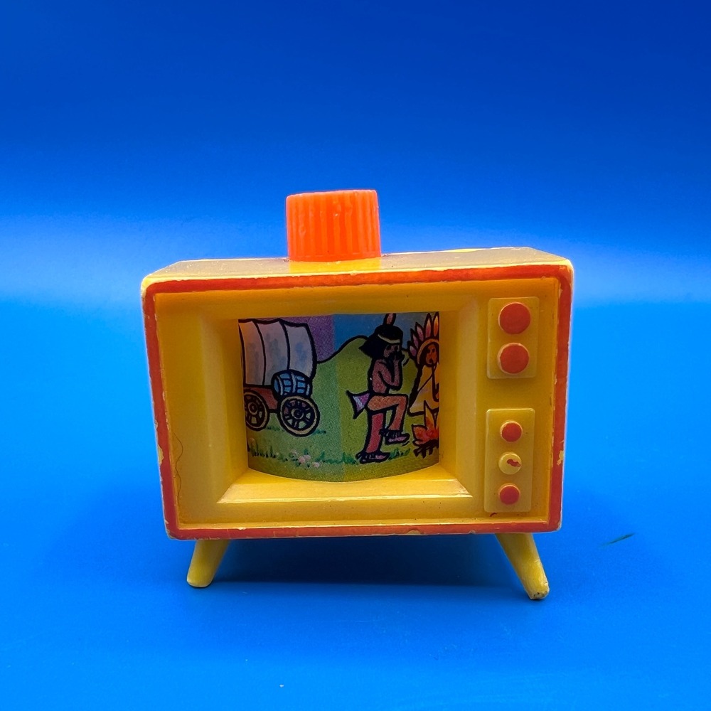 vintage 1968 Mattel Liddle Kiddles "Telly Viddle" television set